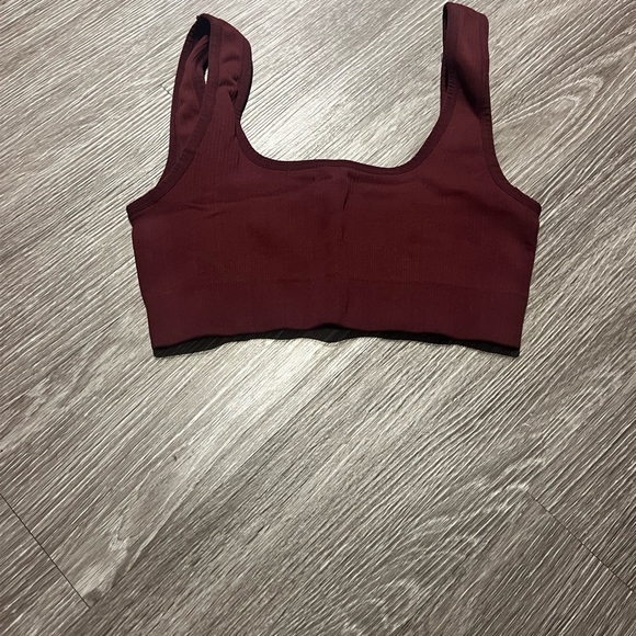 Maroon athletic set - Picture 5 of 5